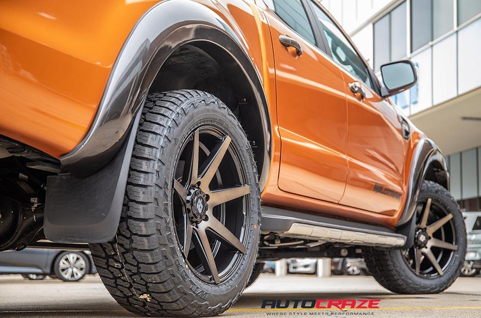FORD RANGER AVALANCHE MACHINED FACE MATTE BLACK DARK TINT